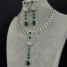 Kareena Kapoor inspired CZ Diamond necklace/CZ Stones Necklace Set/Elegant/Unique Jewelry/Indian/Pakistani/Bollywood/Indian Wedding/Bridal