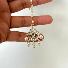 Maang tikka/ Kundan Tikka/ Indian Jewelry/ Indian Wedding Jewelry/ Pakistani Jewelry/ Jhoomer/ Matha patti/ Indian forehead jewelry
