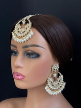 Oversized Gold Kundan Tikka w/Earring Set/Indian Bridal Maang Tikka Teeka Tika Headpiece/Indian wedding/Bridal/Bollywood Bridesmaid Gifts
