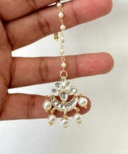 Maang tikka/ Kundan Tikka/ Indian Jewelry/ Indian Wedding Jewelry/ Pakistani Jewelry/ Jhoomer/ Matha patti/ Indian forehead jewelry