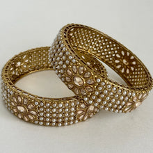 Polki Pearl Kundan antique dull gold finish Bangles Pair /Punjabi bangles/Bridal bangles/Indian wedding jewelry/Pakistani/Kada\bangles