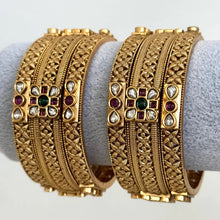 Set of 6 Matt gold Rajwadi bangles choda set/Bridal bangles/Antique bangles/Gold bangles/Rajwadi bangles/Kundan stone bangles