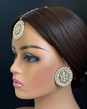 Kundan Tikka w/ Earring Set- Indian Bridal Maang Tikka, Teeka, Tika Headpiece - Handmade Pearl Jewelry For Women - Bollywood Bridesmaid Gift