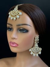 White Pearl Gold Kundan Tikka w/Earring Set Indian Bridal Maang Tikka Headpiece Handmade Pearl Jewelry For Women Bollywood Bridesmaid Gifts
