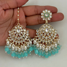 Kundan Tikka w/ Earring Set- Indian Bridal Maang Tikka, Teeka, Tika Headpiece - Handmade Pearl Jewelry For Women - Bollywood Bridesmaid Gift