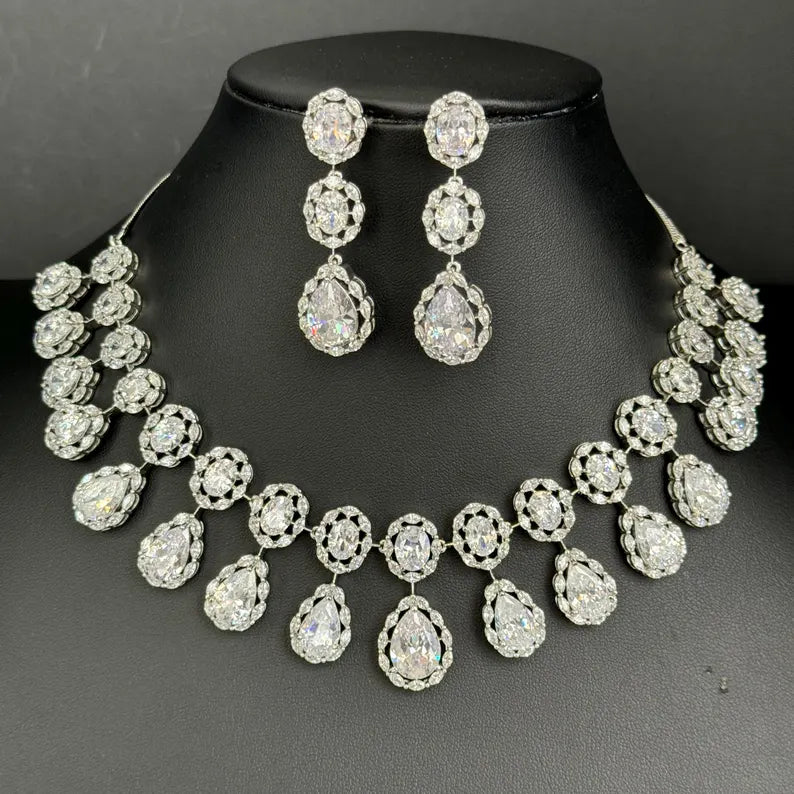 White silver American Diamond necklace/Delicate CZ Stones Necklace/Elegant/Unique Jewelry/Indian/Pakistani/Bollywood/Indian Wedding/Bridal