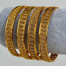 Indian Gold bangles, Temple Jewelry, South Indian bangles, Kada bangles, Indian Jewelry, Pakistani jewelry, Set of 4 bangles