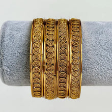 Indian Gold bangles, Temple Jewelry, South Indian bangles, Kada bangles, Indian Jewelry, Pakistani jewelry, Set of 4 bangles