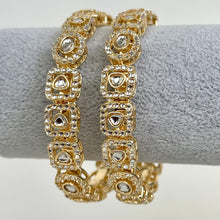 Gold Kundan Victorian Bangles Pair/statement bangles/Gold bangles/Indian bangles/Indian wedding/Bridal/Bollywood/Celebrity/Indian