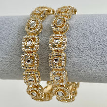 Gold Kundan Victorian Bangles Pair/statement bangles/Gold bangles/Indian bangles/Indian wedding/Bridal/Bollywood/Celebrity/Indian