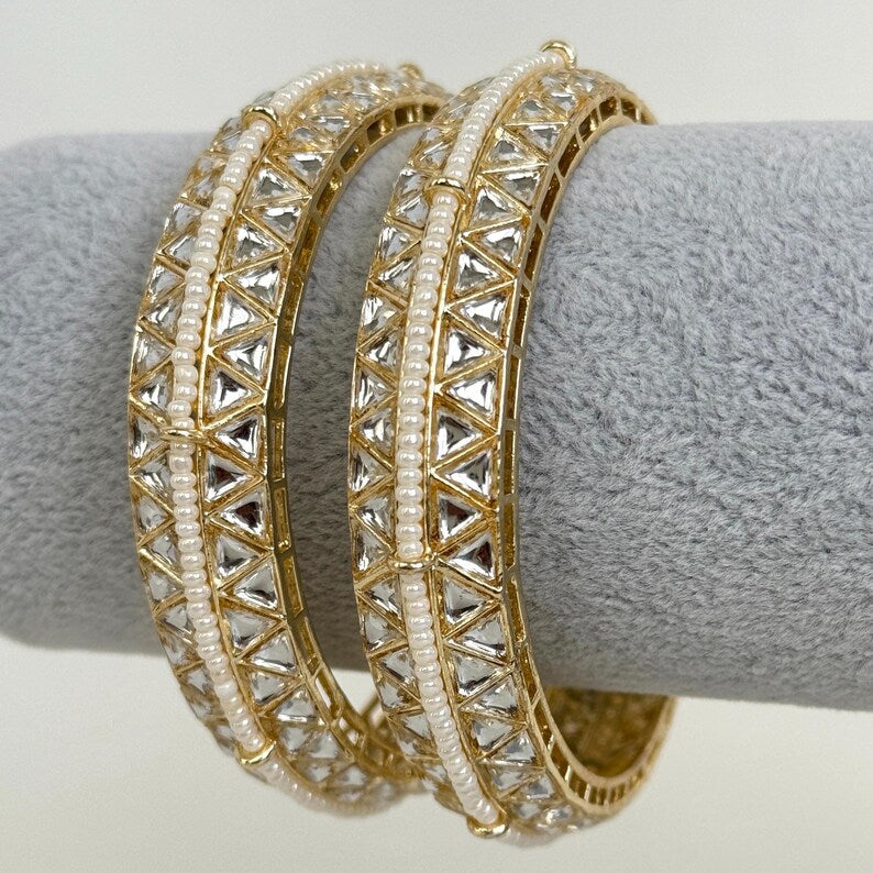 A pair of Bollywood Kundan Pearl Bangles Set(2 Pc)/Indian bangles/Punjabi Pearl bangles Set/Bridal bangles/wedding jewelry