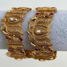 Gold Lotus bangle/Indian bangles/Antique Openable bangles/Temple Jewelry/Bridal Bangles/Indian Wedding/Pakistani /South indian jewelry 1pc