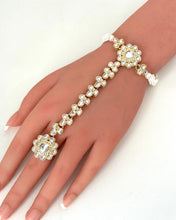 Kundan Single Hath Paan/Bracelet/Haath phool/Hathh Panja/finger Hand bracelet/Bridal Jewelry/hand harness/Indian Hand Jewelry/Indian wedding