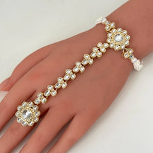 Kundan Single Hath Paan/Bracelet/Haath phool/Hathh Panja/finger Hand bracelet/Bridal Jewelry/hand harness/Indian Hand Jewelry/Indian wedding