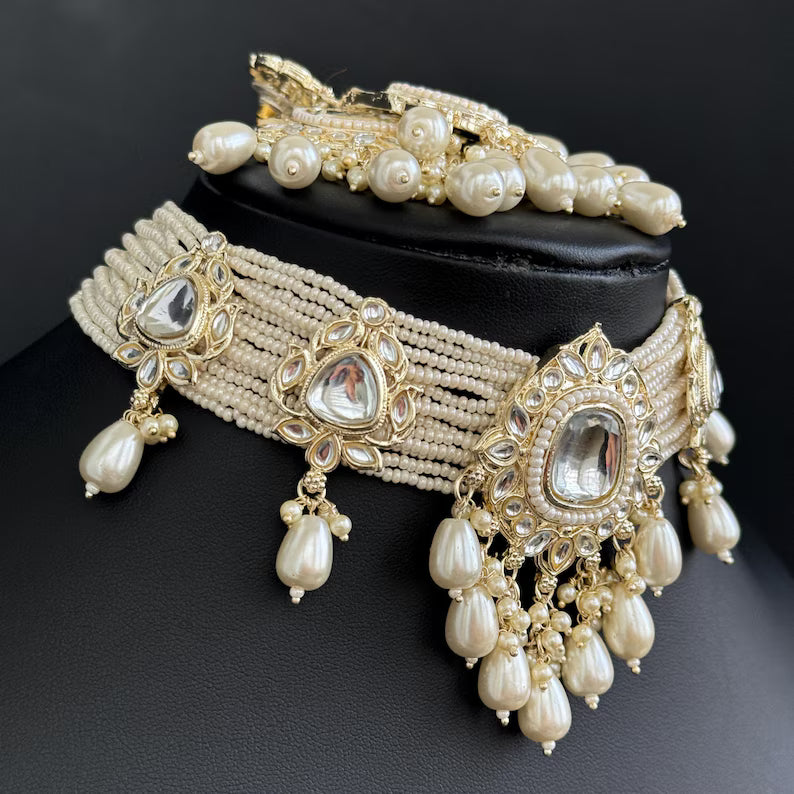 White Pearl Kundan Necklace/Kundan Choker/Bollywood Jewelry/Indian jewelry/Pakistani necklace/ punjabi necklace/bridal/indian wedding