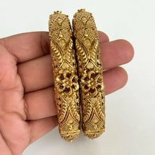 Gold Kada bangles 2pc, Indian Amrapali bangles, Antique bangles, Temple Jewelry, South indian bangles, Bridal Bangles, Indian Wedding