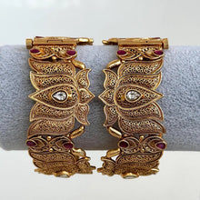Gold Lotus bangle/Indian bangles/Antique Openable bangles/Temple Jewelry/Bridal Bangles/Indian Wedding/Pakistani /South indian jewelry 1pc