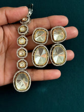 Uncut Polki Kundan Tikka Earrings set/Maang Tikka Set/Uncut Polki Jewelry/Bollywood/Pakistani/Bridesmaid Gifts/Bridal/Indian Wedding
