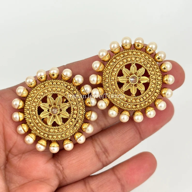Bollywood Pearl Gold Large Stud Earrings/Indian Studs/Indian Earrings/Indian /Kundan Studs/Sabyasachi studs/Bridal Jewelry/Indian wedding