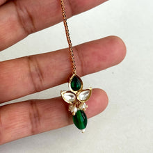 Dainty Maang tikka/ Kundan Tikka/ Indian Jewelry/ Indian Wedding Jewelry/ Pakistani Jewelry/ Jhoomer/ Matha patti/ Indian forehead jewelry