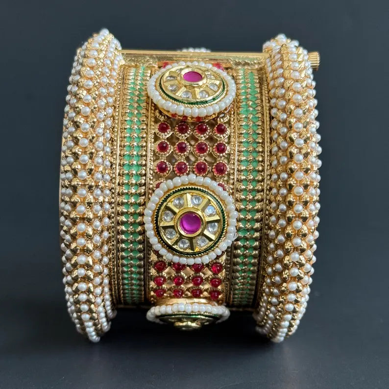 Gold plated Rajwadi Kundan openable Single Kada Bangle(1Pc)/Indian Kada/Wedding Jewelry/Kada/Punjabi Jewelry/Indian Wedding/Bollywood bangle