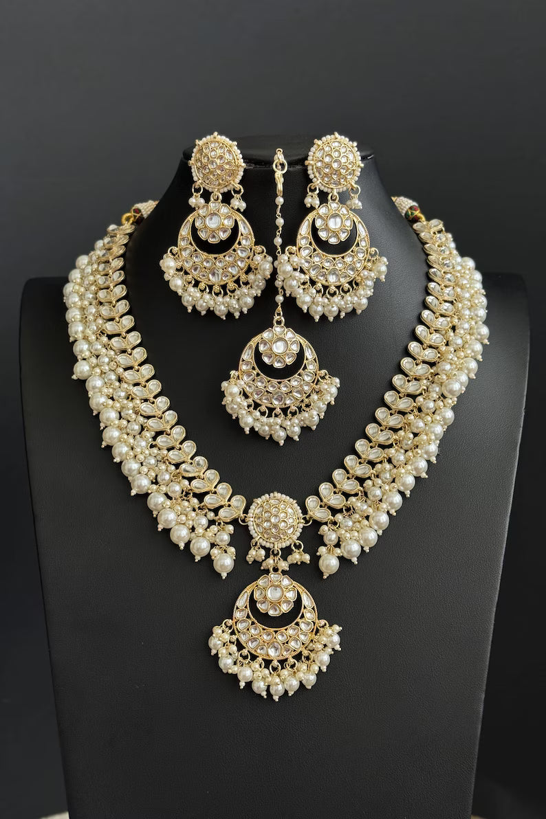 White Pearl Kundan Necklace Set/ Kundan Jewelry/ Bollywood Jewelry/ Indian Jewelry/ Pakistani necklace/Punjabi/bridal /Indian wedding