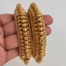 Gold Kada bangles 2pc/Indian bangles/Antique bangles/Temple Jewelry/Bridal Bangles/Indian Wedding/Pakistani Jewelry/South indian jewelry