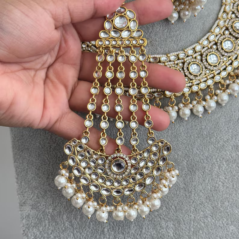 White Gold Kundan Pearl Necklace with earrings, tikka, Passa, and Ring, Bridal necklace Indian Pakistani Punjabi Wedding Jewelry