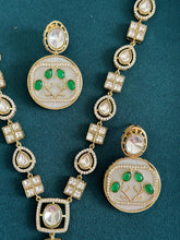 Green Kundan Antique Gold plated Victorian necklace, Indian Pakistani wedding jewelry, bridal jewelry, Kundan necklace, Designer necklace