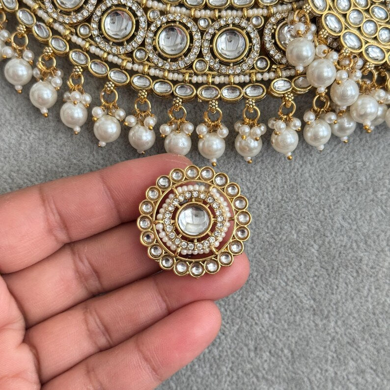 White Gold Kundan Pearl Necklace with earrings, tikka, Passa, and Ring, Bridal necklace Indian Pakistani Punjabi Wedding Jewelry