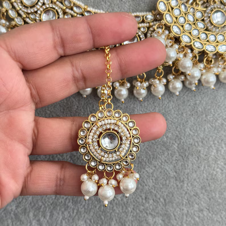 White Gold Kundan Pearl Necklace with earrings, tikka, Passa, and Ring, Bridal necklace Indian Pakistani Punjabi Wedding Jewelry