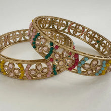 A Pair of Polki Pearl Kundan antique dull gold finish Bangles Pair /Punjabi bangles/Bridal bangles/Indian wedding jewelry/Pakistani/Kada