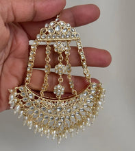 White gold Kundan Pearl Passa, Jhoomer, Side tikka Indian Punjabi Pakistani wedding jewelry, jewelry, Hair accesories