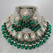 Emerald Green Kundan Necklace Set, Kundan Choker, Bollywood Jewelry, Indian Pakistani jewelry for wedding