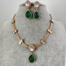 Green Doublet Antique Gold Kundan Necklace, South Indian Jewelry, Fusion Necklace Wedding necklace, Gold Necklace, Victorian uncut kundan