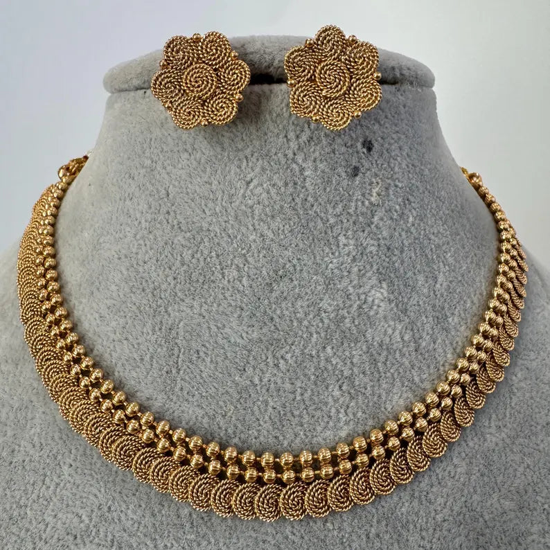 Antique Gold Necklace/Rajwadi necklace/South Indian Jewelry/Wedding necklace/Bridesmaid Necklace/Indian necklace/Gift for her