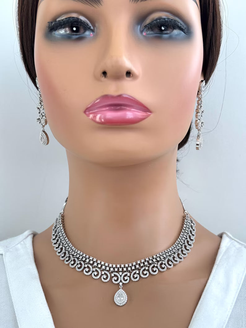 White silver American Diamond necklace/Delicate CZ Stones Necklace/Elegant/Unique Jewelry/Indian/Pakistani/Bollywood/Indian Wedding/Bridal