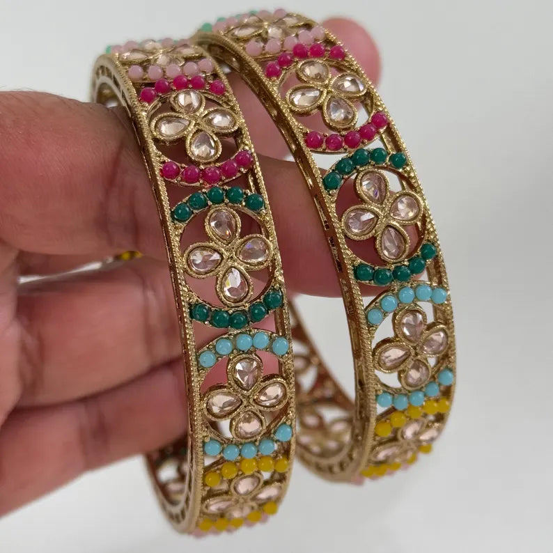 A Pair of Polki Pearl Kundan antique dull gold finish Bangles Pair /Punjabi bangles/Bridal bangles/Indian wedding jewelry/Pakistani/Kada