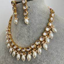 Pearl Kundan Necklace Set/Bollywood Jewelry/Indian wedding set/Bridal necklace set/Pakistani jewelry/wedding kundan set /punjabi Jewelry