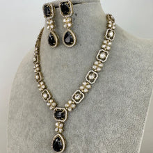Black Kundan Necklace Set/ Kundan Choker/ Bollywood Jewelry/ Indian jewelry/ Pakistani necklace/ punjabi necklace/bridal/indian wedding