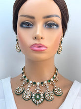 Green Mossinate Polki Fusion Necklace, Sabyasachi Necklace, Wedding Necklace, Semi Precious Jewelry, Bollywood Celebrity Necklace,Pakistani