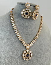Blue Fine Kundan Indian Necklace, Indian Wedding necklace, fine Kundan jewelry, Pakistani Jewelry, Indian Jewelry, Bridal Jewelry