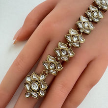 Dull Gold Kundan Single Hath Paan/Bracelet/Haath phool/Hathh Panja/finger Hand bracelet/Bridal/hand harness/Hand Jewelry/Indian wedding