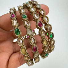 Set of 4 Polki Kundan Gold finish Bangles Set mix Sizes Punjabi Pearl bangles Set/Bridal bangles/Antique bangles/Polki Reverse AD bangles