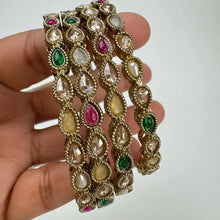 Set of 4 Polki Kundan Gold finish Bangles Set mix Sizes Punjabi Pearl bangles Set/Bridal bangles/Antique bangles/Polki Reverse AD bangles