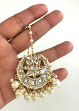 Medium Sized Kundan Maang Tikka/Kundan Tikka/Indian forehead jewelry/Indian Wedding Jewelry/ Pakistani Jewelry/Jhoomer/Matha patti