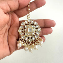 Medium Sized Kundan Maang Tikka/Kundan Tikka/Indian forehead jewelry/Indian Wedding Jewelry/ Pakistani Jewelry/Jhoomer/Matha patti