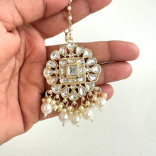 Medium Sized Kundan Maang Tikka/Kundan Tikka/Indian forehead jewelry/Indian Wedding Jewelry/ Pakistani Jewelry/Jhoomer/Matha patti