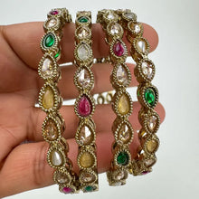 Set of 4 Polki Kundan Gold finish Bangles Set mix Sizes Punjabi Pearl bangles Set/Bridal bangles/Antique bangles/Polki Reverse AD bangles