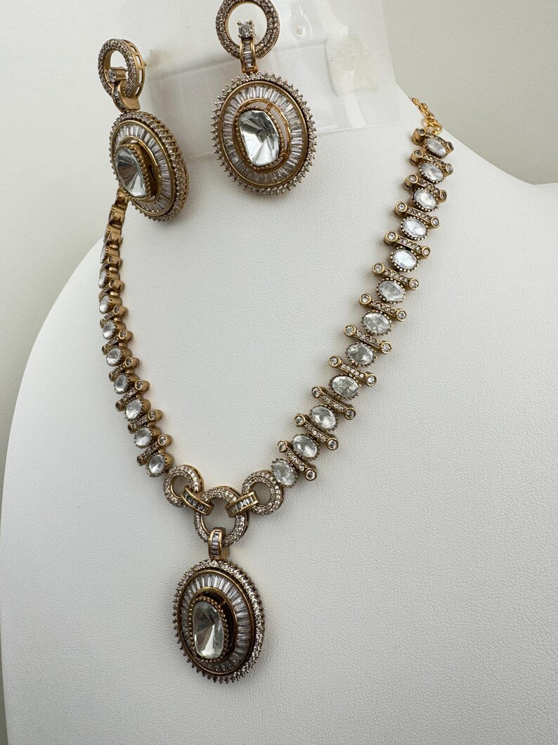 White Victorian Moissanite Necklace, Semi-precious muti stones Pendant Necklace, Indian Bridal Jewelry, Bollywood Sabyasachi Necklace